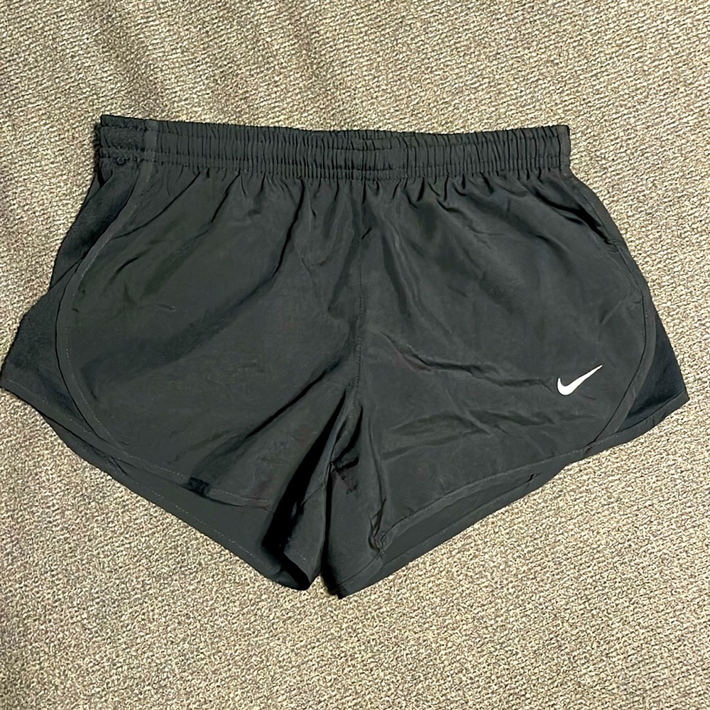 Black Nike Shorts Size Small